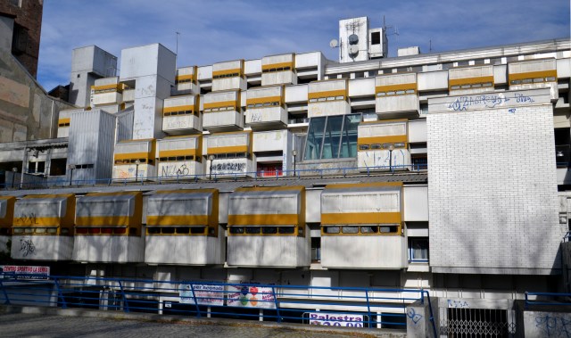 Ivrea, ex hotel la serra, veduta laterale