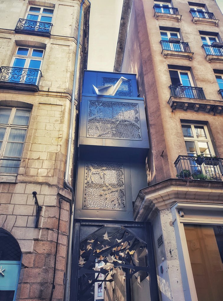nantes_centro_france_origami